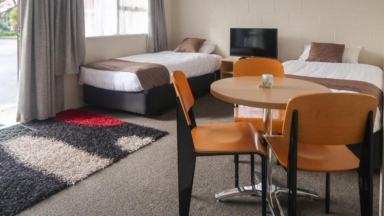 Fiesta Court Motel Whanganui Zewnętrze zdjęcie