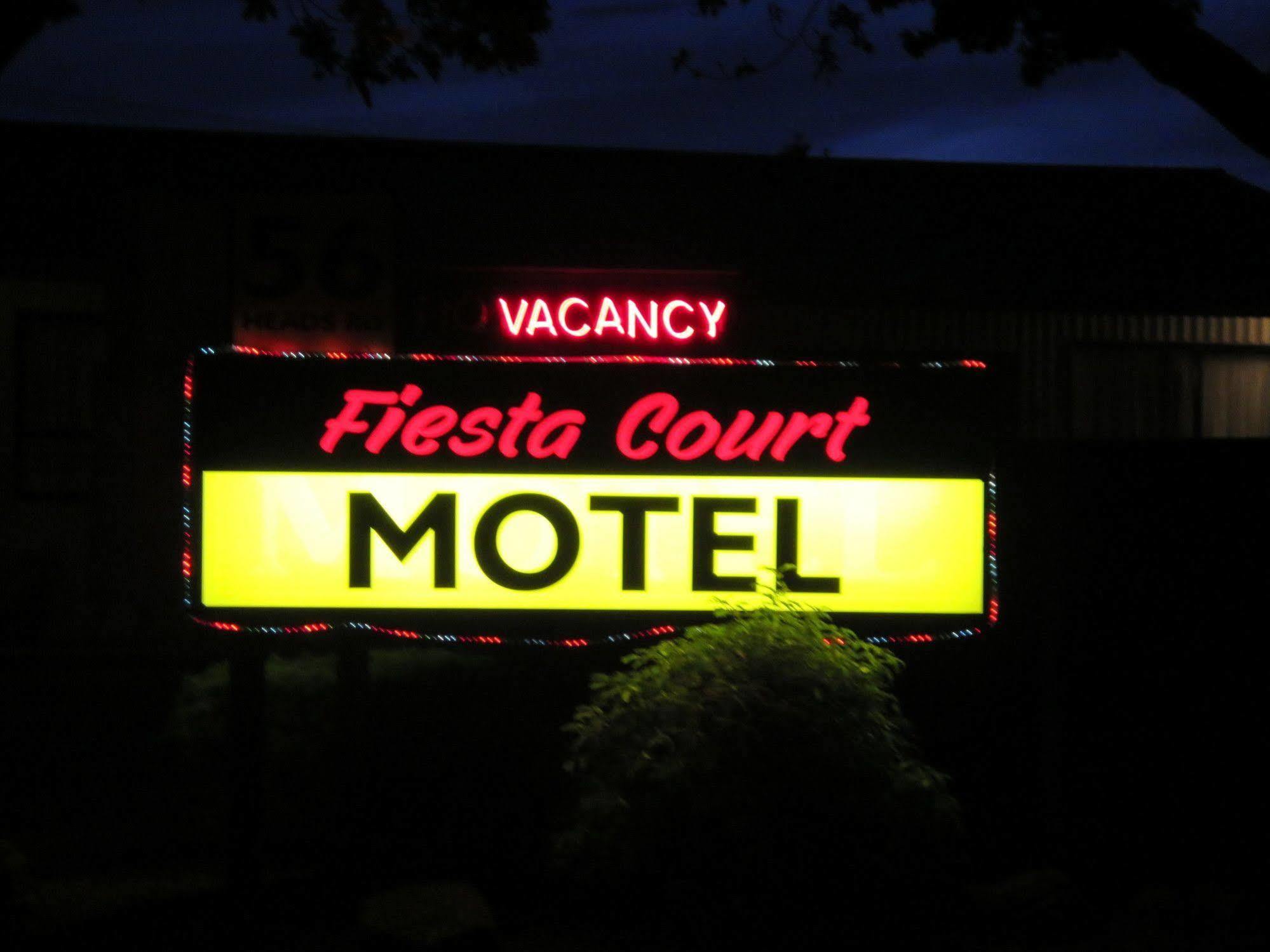 Fiesta Court Motel Whanganui Zewnętrze zdjęcie
