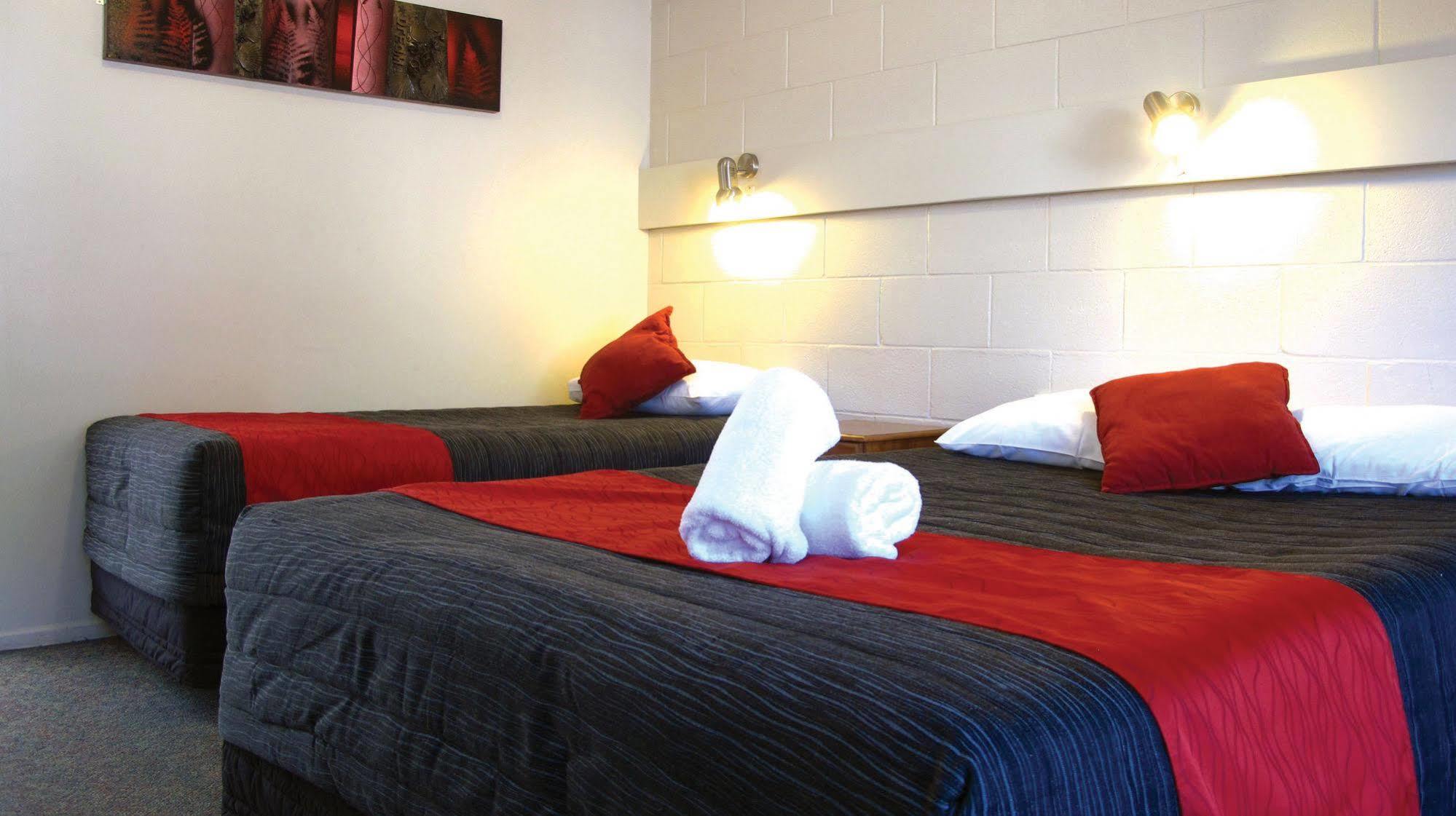 Fiesta Court Motel Whanganui Zewnętrze zdjęcie
